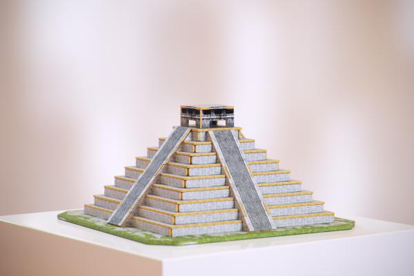 Model of the Aztec pyramid